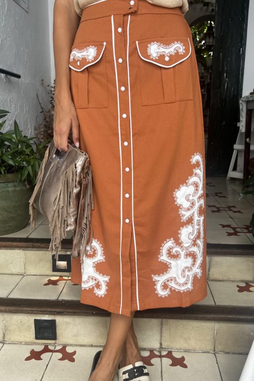 Falda ranchera ocre