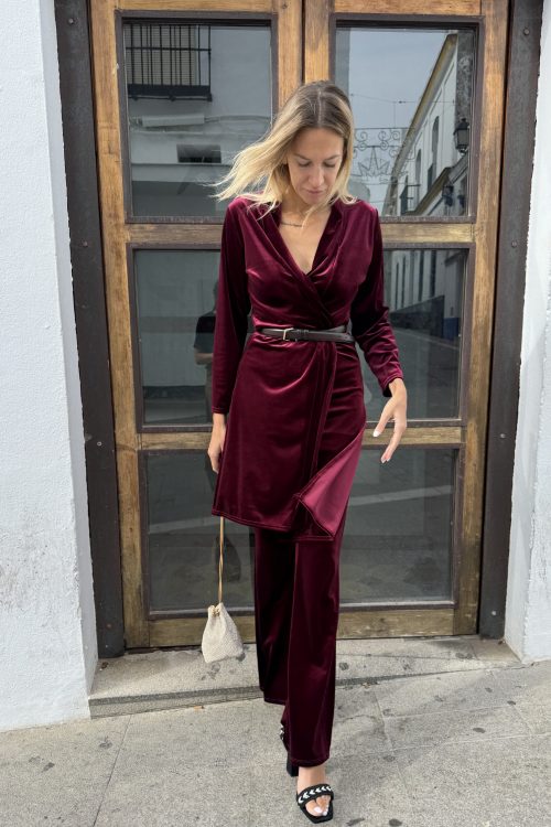 Pantalón de terciopelo burdeos