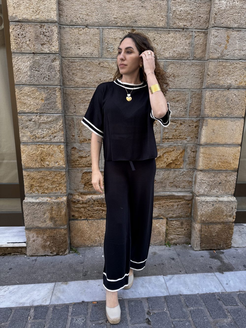 Conjunto de punto negro - Imagen 2