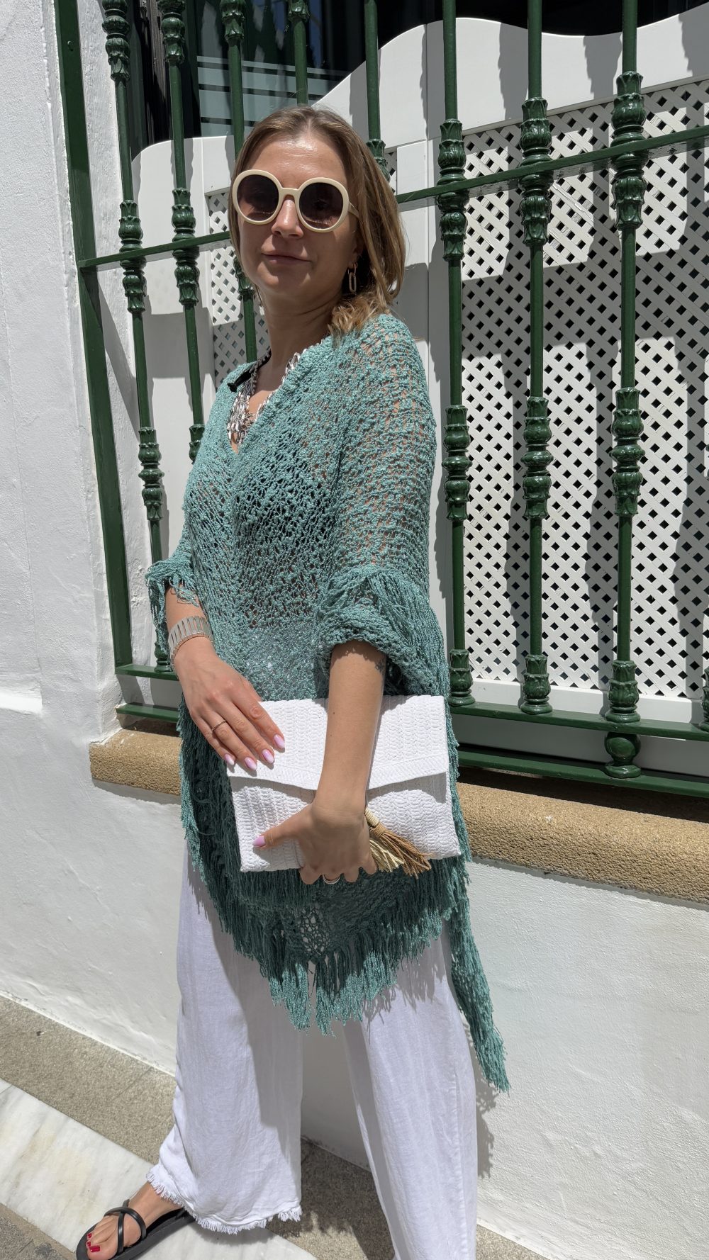 Poncho Verde Colección Moon - Imagen 2