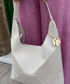 Bolso blanco Madonna