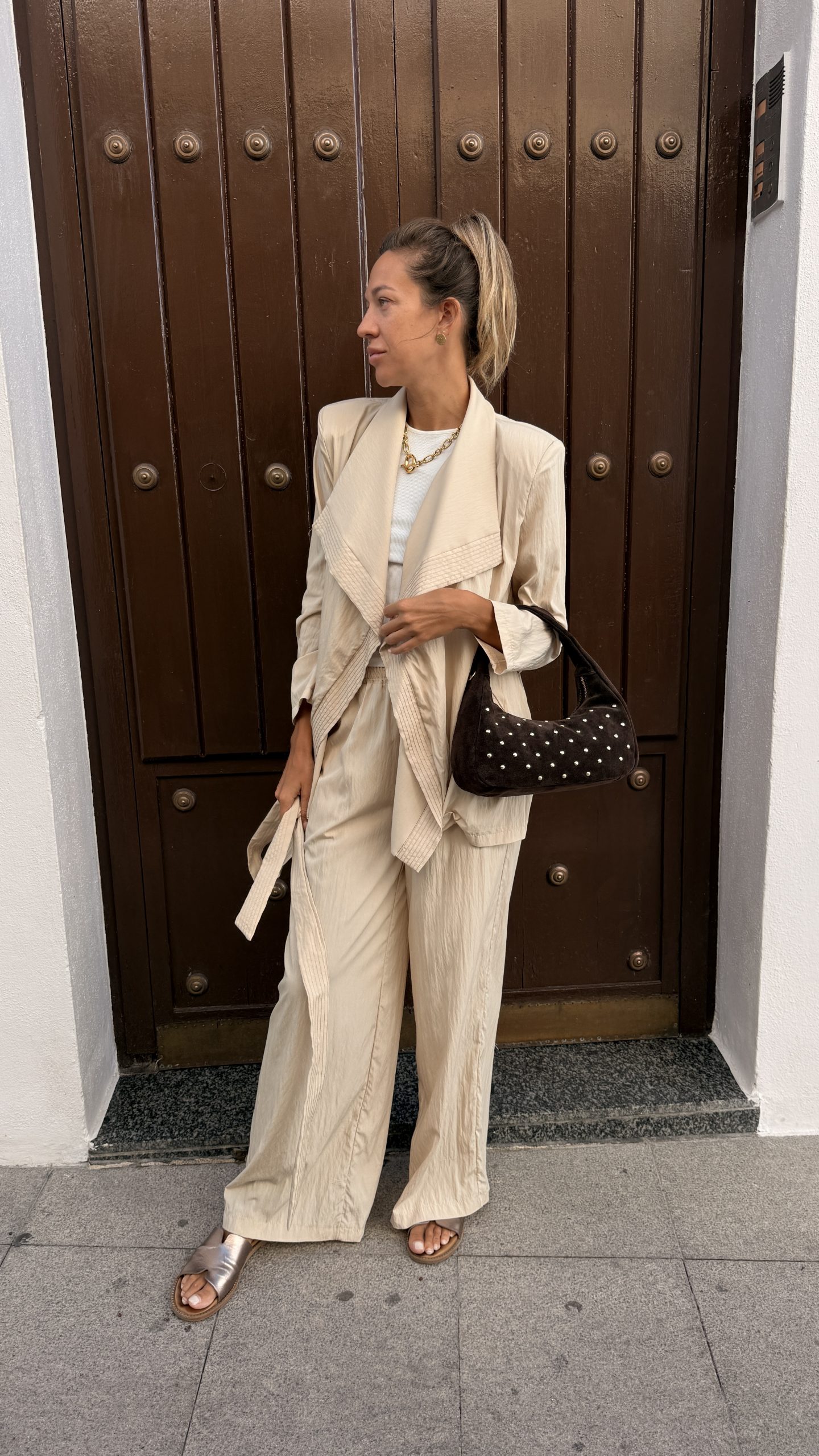 Blazer con cinturón Massima beis - Imagen 4